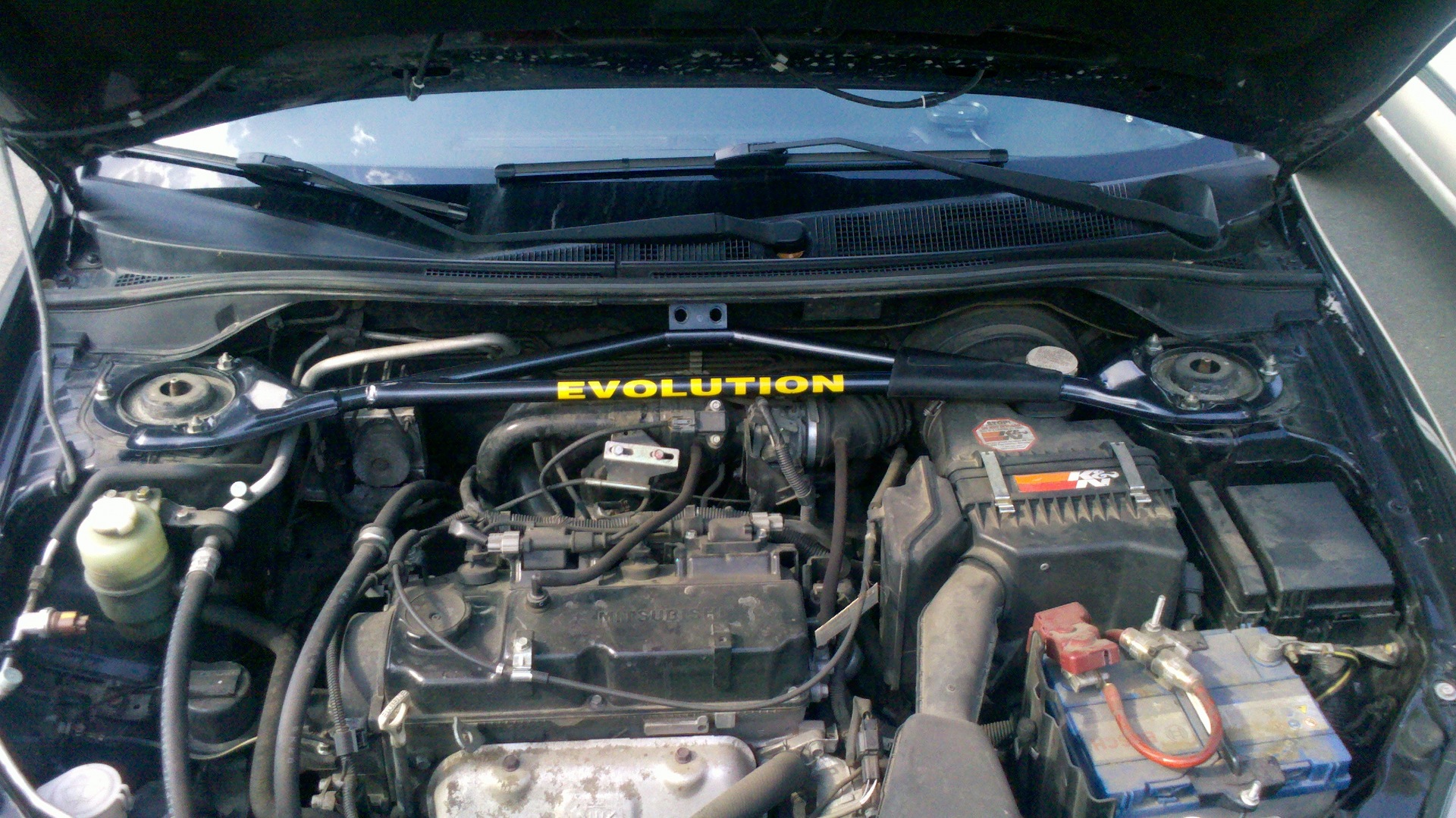 Greddy Front Strut Tower Bar Mitsubishi Lancer Evolution VII-IX 2