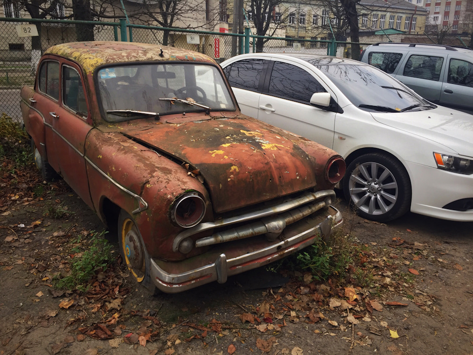 Пропадає ретро автомобіль((( 2
