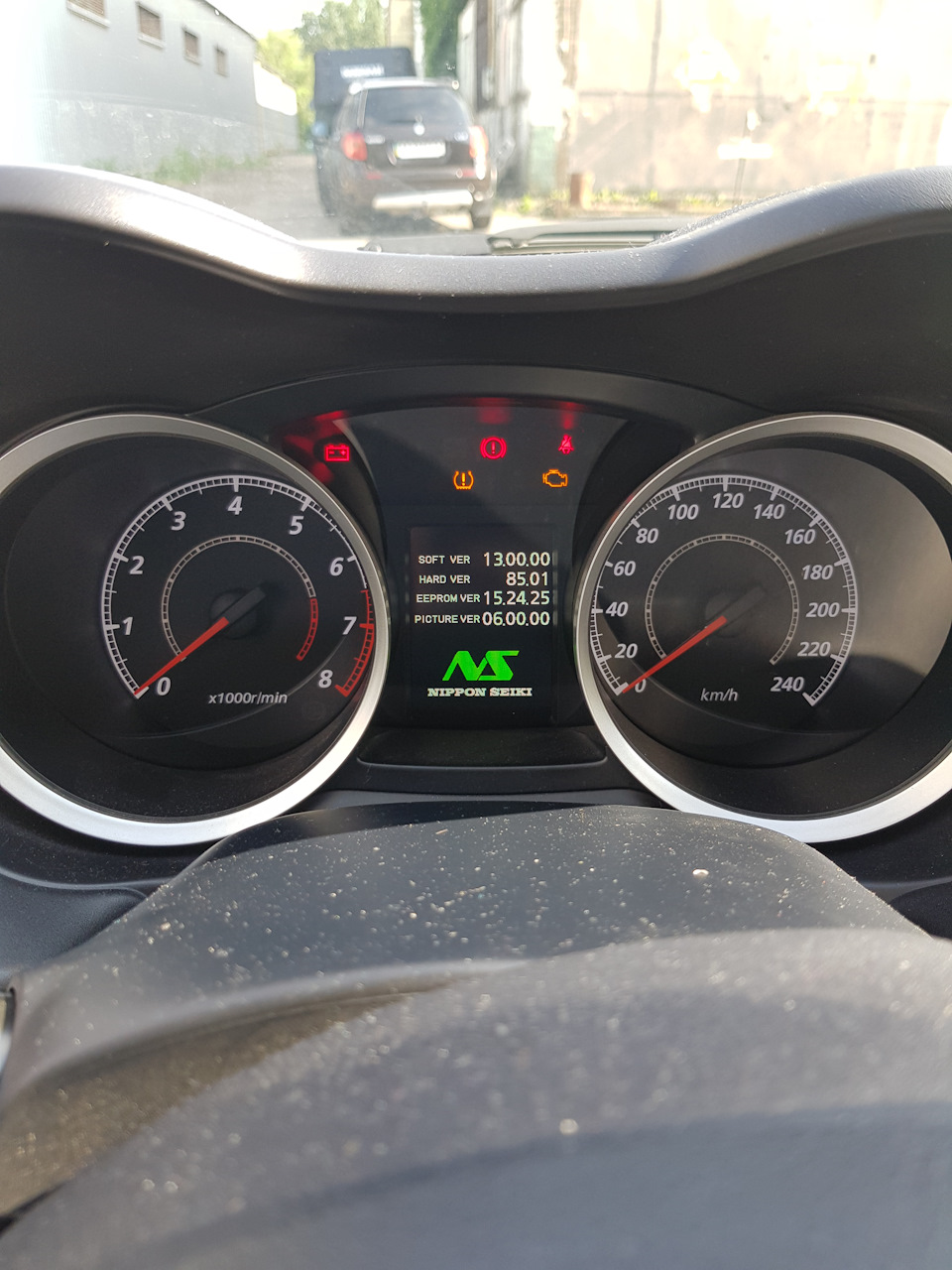 Заміна приладки на кольорову 8100C721 від нових ASX. Не все так гладко. 5