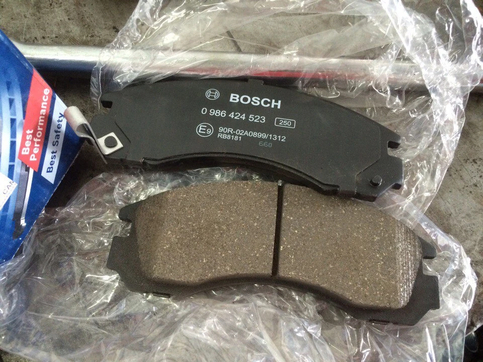 Підкинув нові колодки Bosch 0 986 424 523
