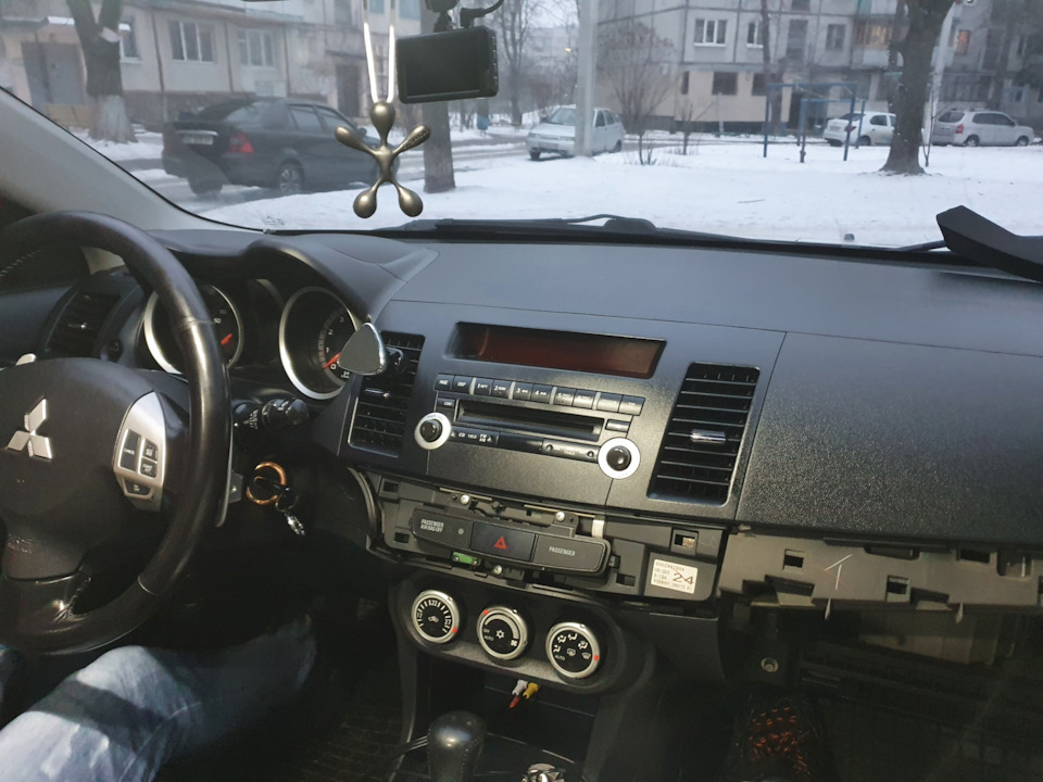 Заміна штатної магнітоли 3