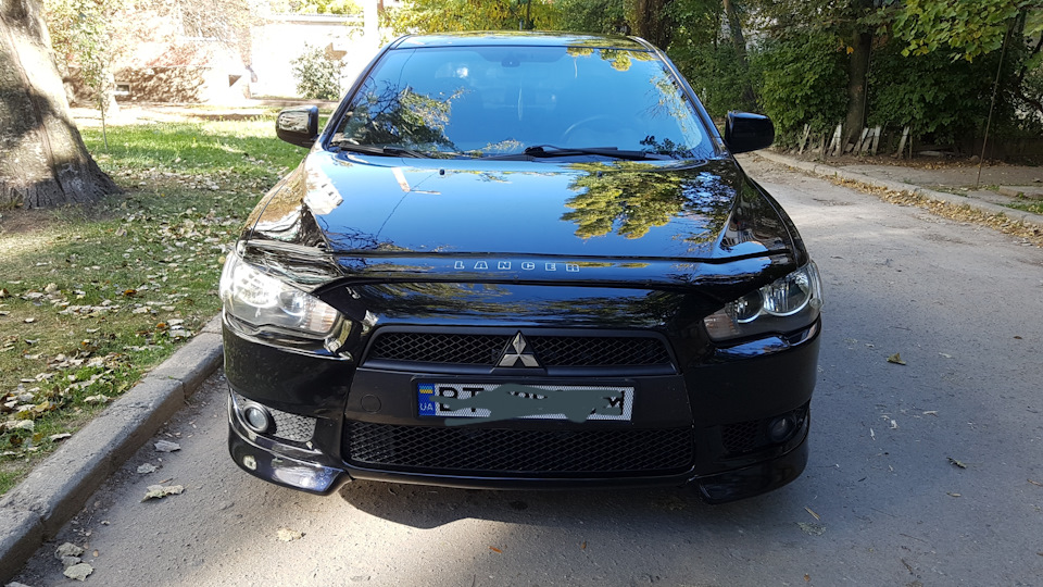 Покраска бамперов и полирувка кузова Lancer X 2