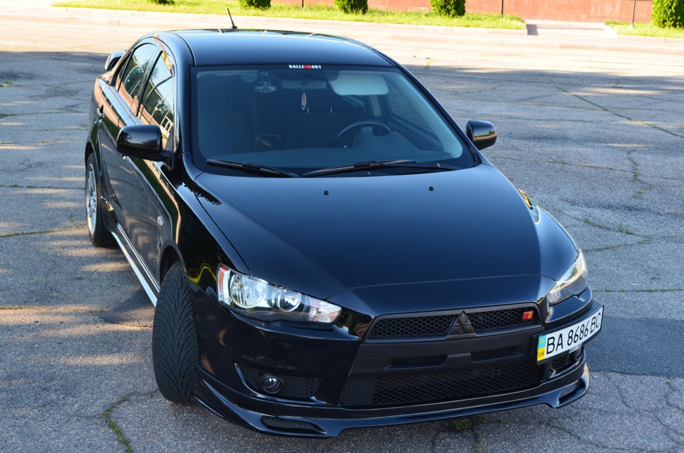 номерні рамки RALLIART 3