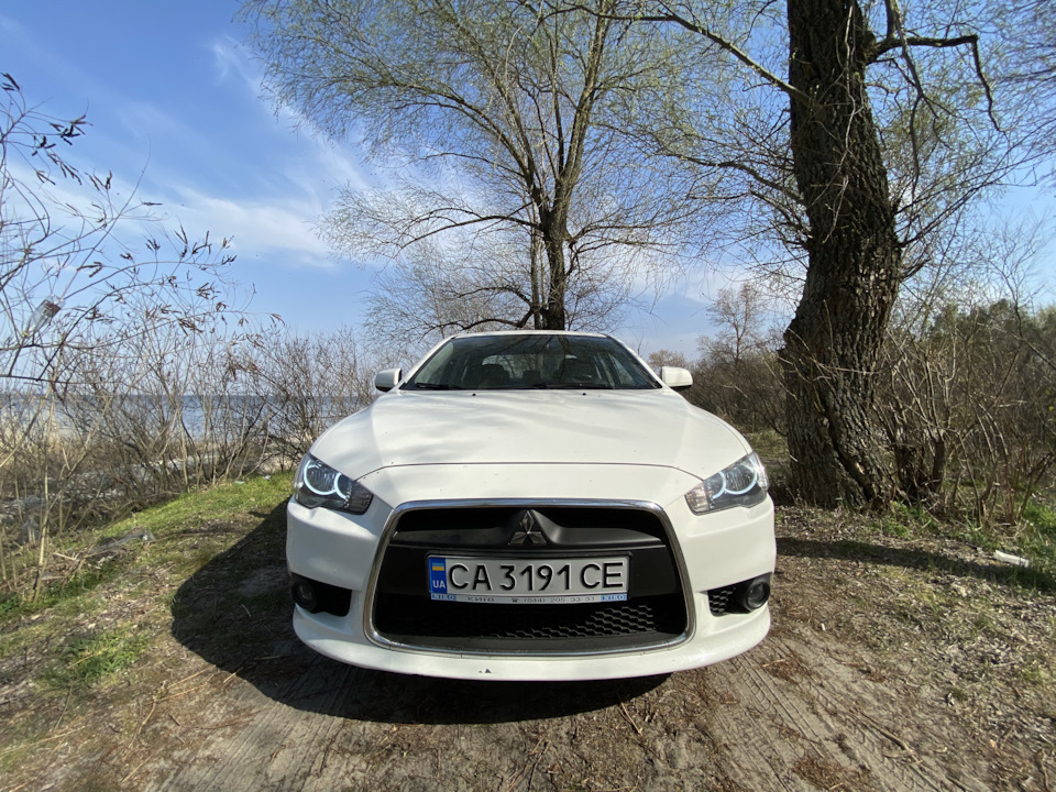 Ангельські LED очі, Лип-спойлер, тонування, ефект панорамного даху, магнітола, акулій плавець, тонування задніх фар 4