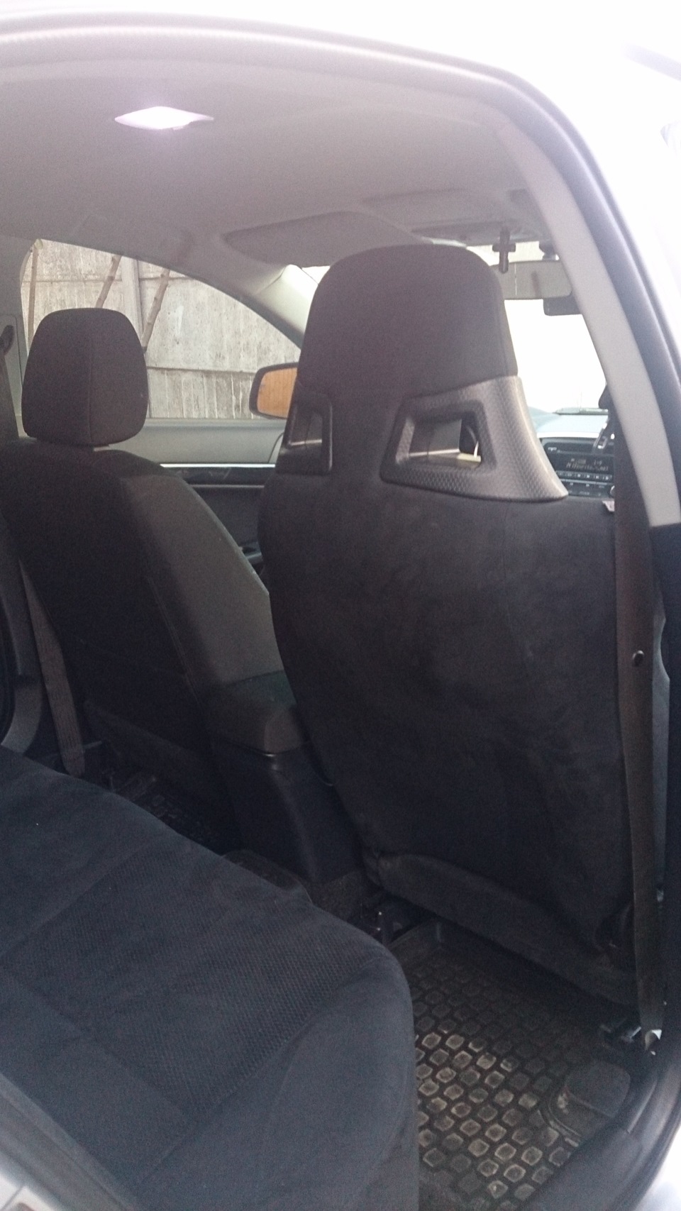 Сидіння RECARO 4