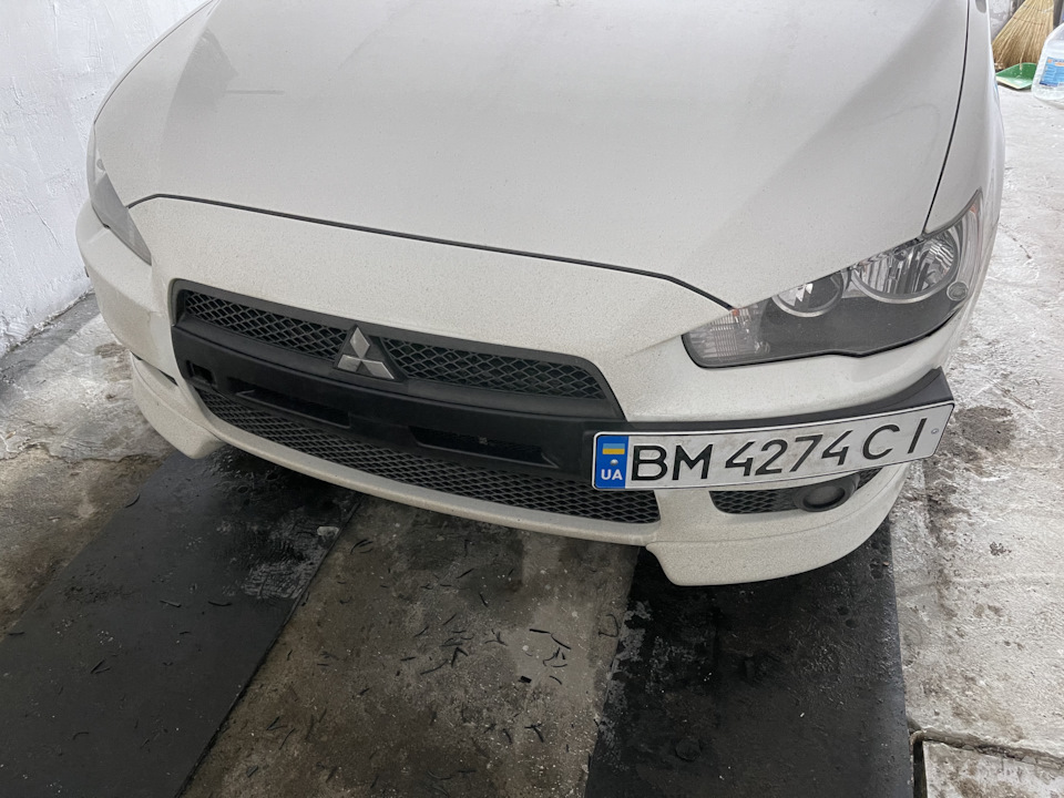 Установка подіуму номерного знака та ніздрі в стилі EVO + накладка задній бампер 3