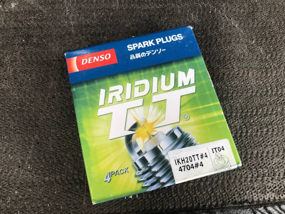 Заміна свічок запалювання. Denso Iridium TT 4