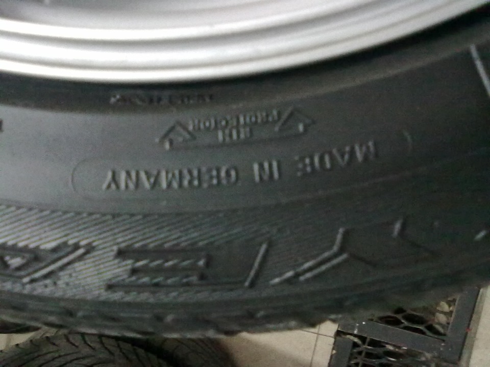 Продам зимову гуму R16. 4
