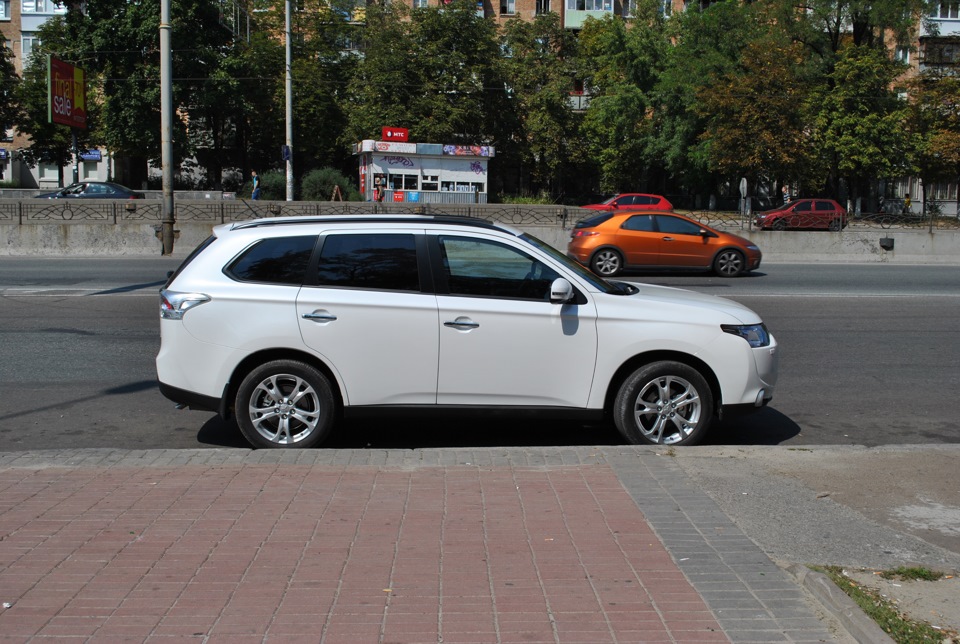 Журнал Автоцентр вдається до думок експертів! 2