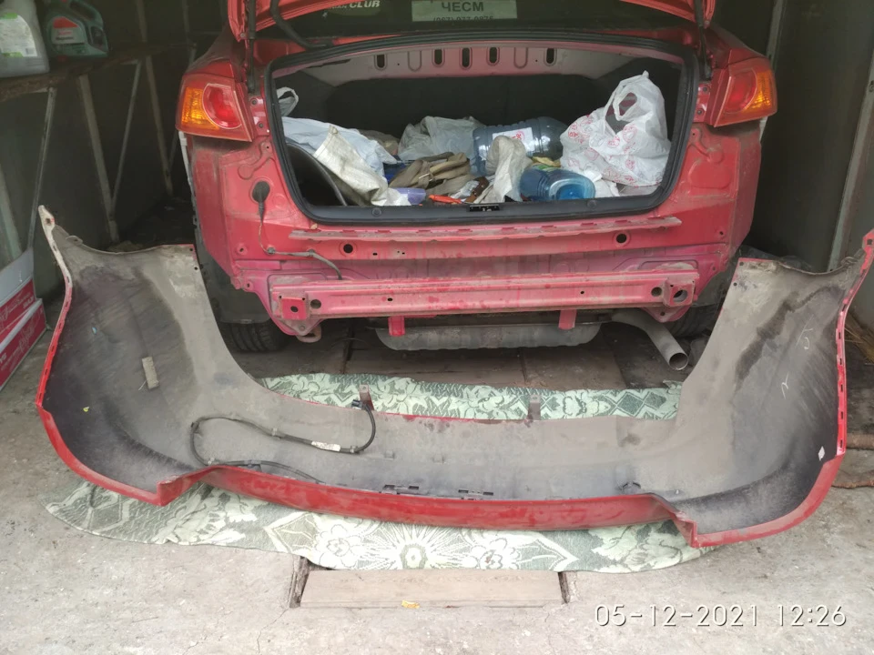 Лампочки підсвічування номера.