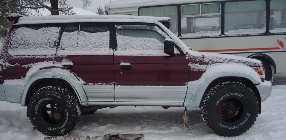 33х12.5.50R15 5