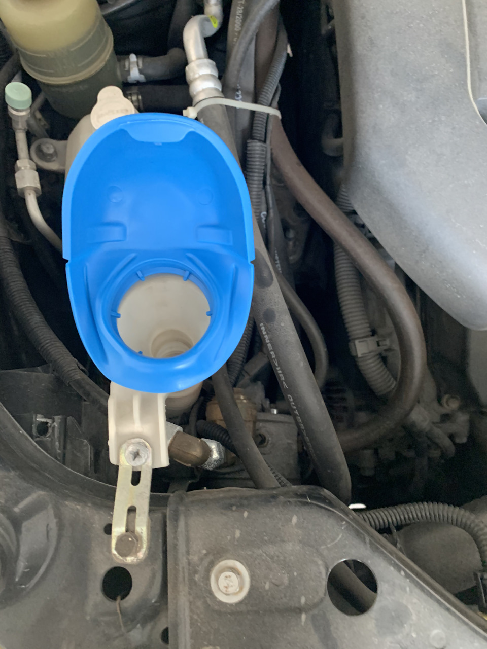Developed in Germany, використаний для Mitsubishi 2