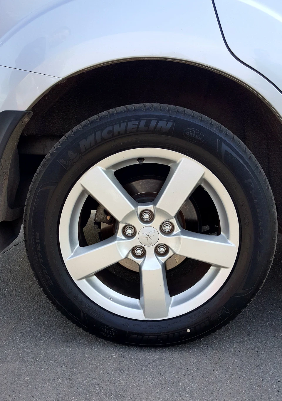 Літня гума - Michelin Primacy 3 (235/55 R18)