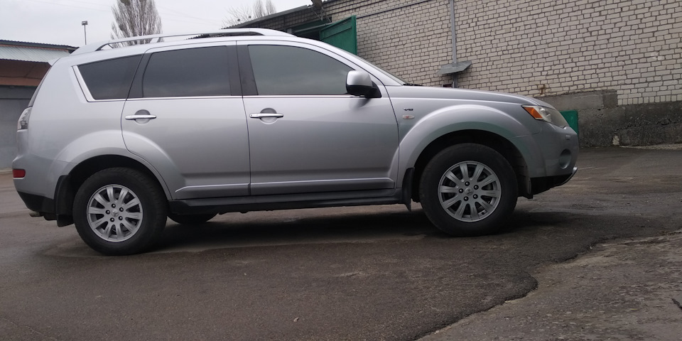 Диски R18 та гума 235/60/18 для Outlander XL 1