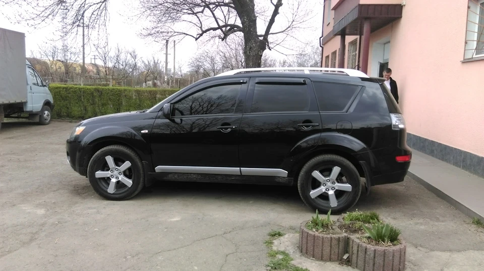 І все-таки R18