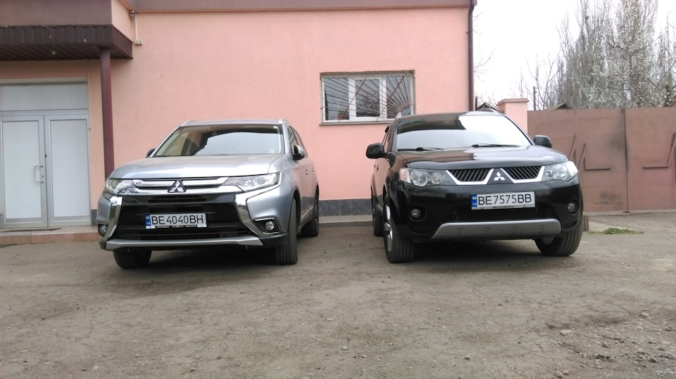 OutlanderXL 08 VS Outlander 18 1