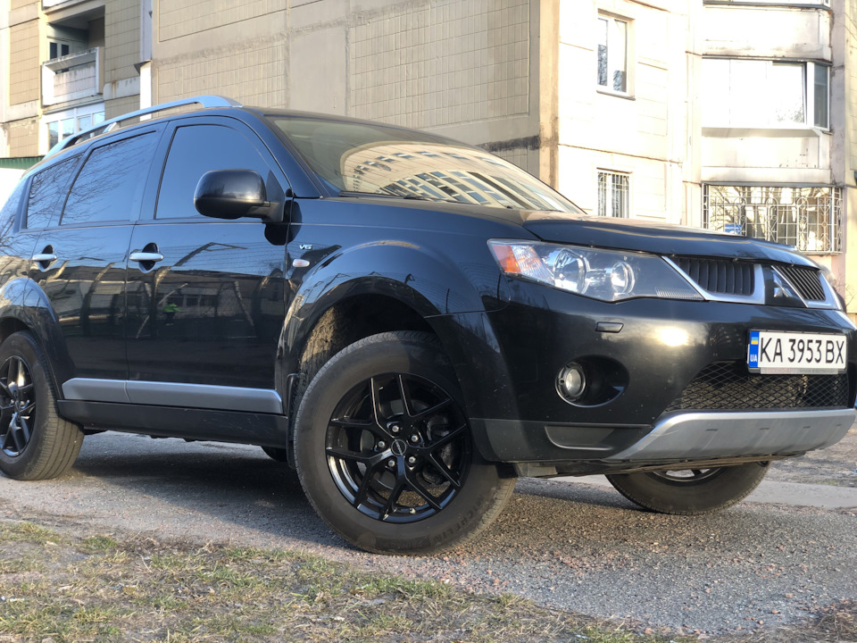 Borbet, Model Y Gloss Black R17 1