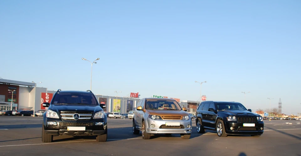 Outlander XL & SRT-8 & GL 450