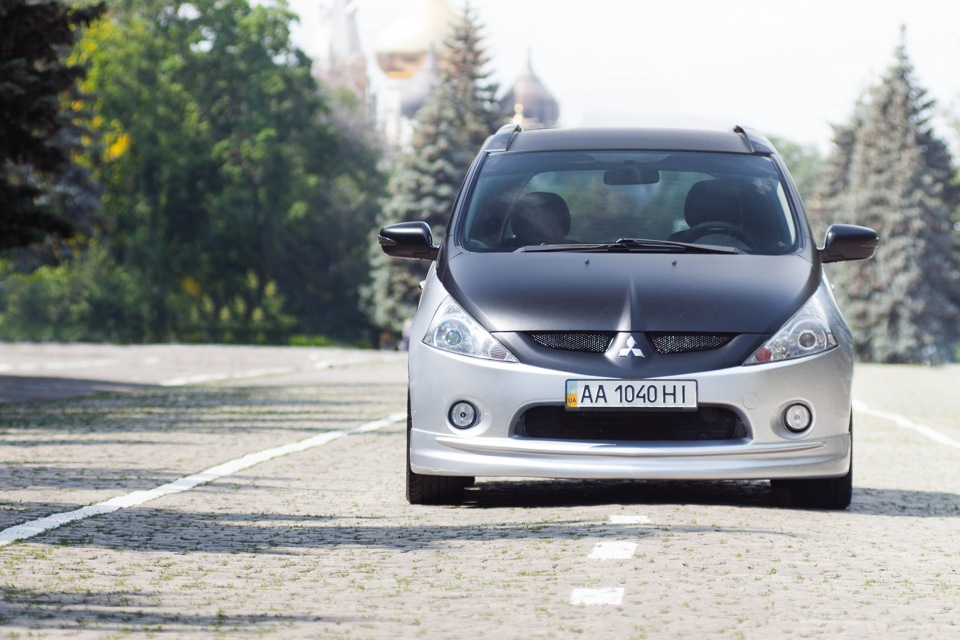 Two Mitsubishi X Три Цвета 5