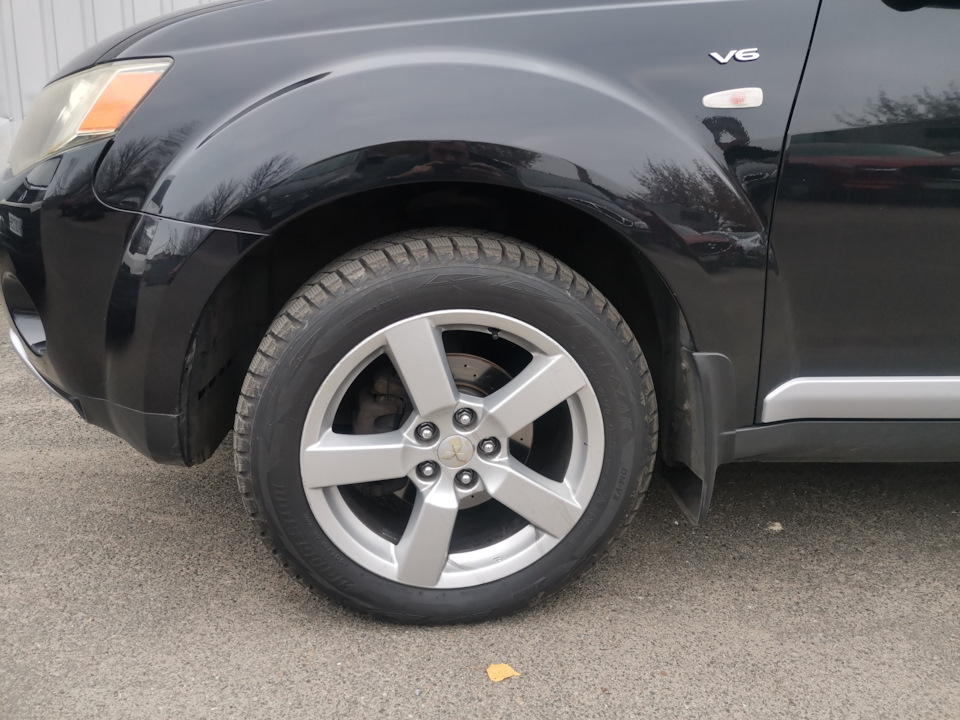 Прикупив нову зимову гуму Bridgestone Blizzak DV2 1