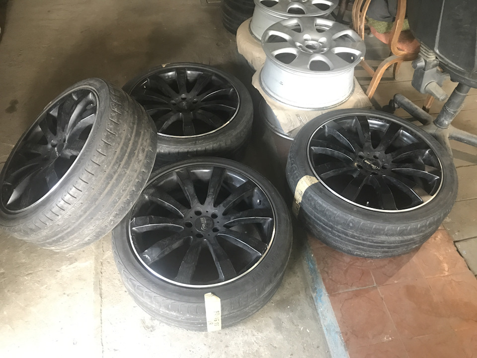 Переходимо на диски Tomason TN4 R20/ET40/J9 та гуму Michelin 255/45/20 1