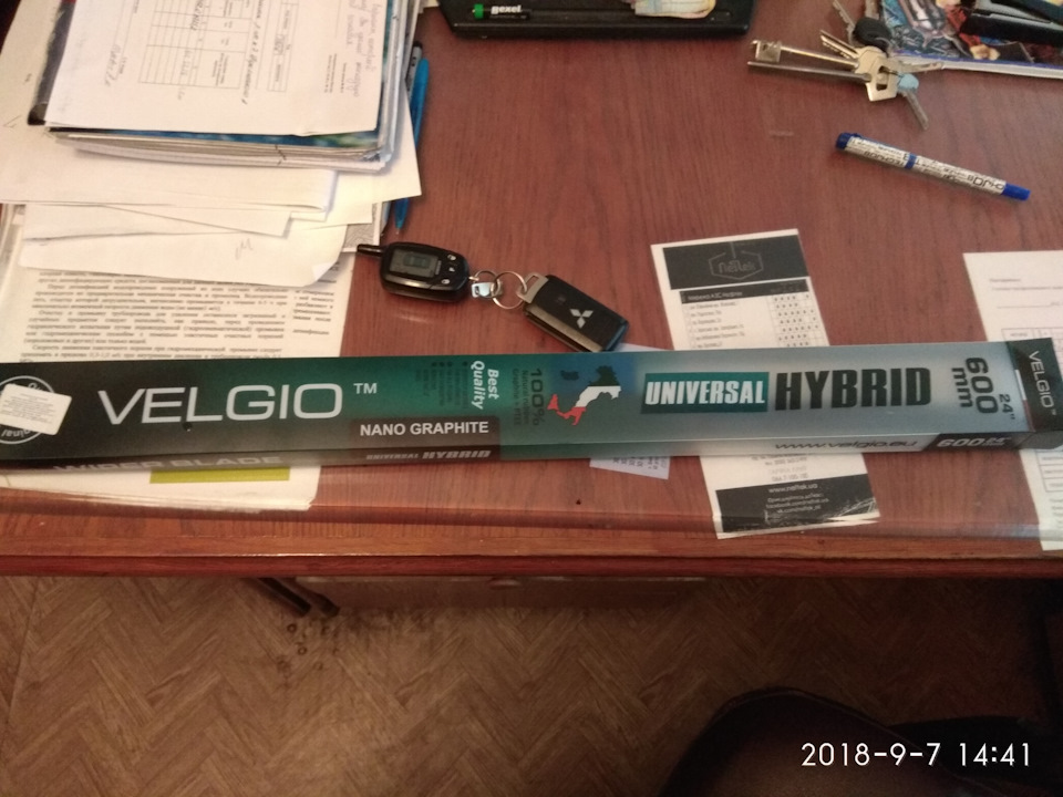 Двірники. Velgio Universal Hybrid 1