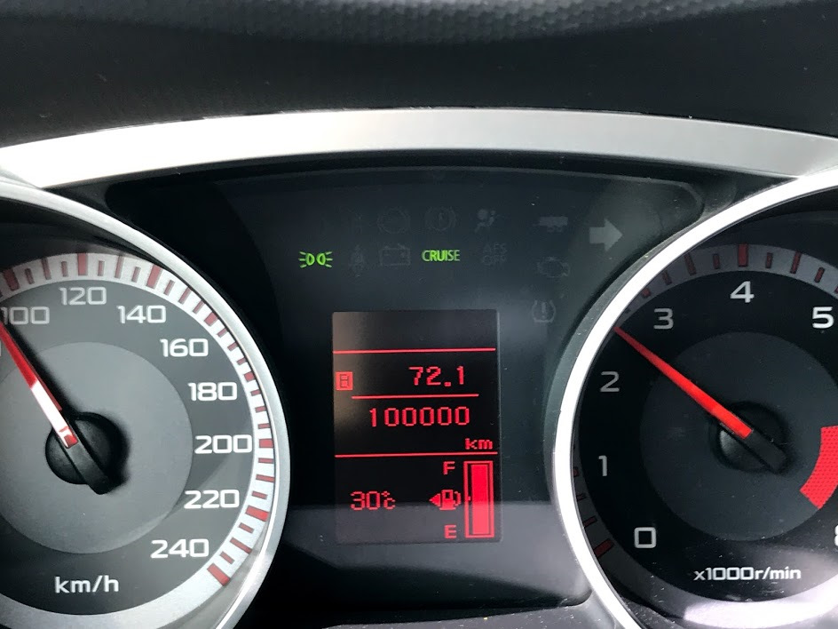 100 3