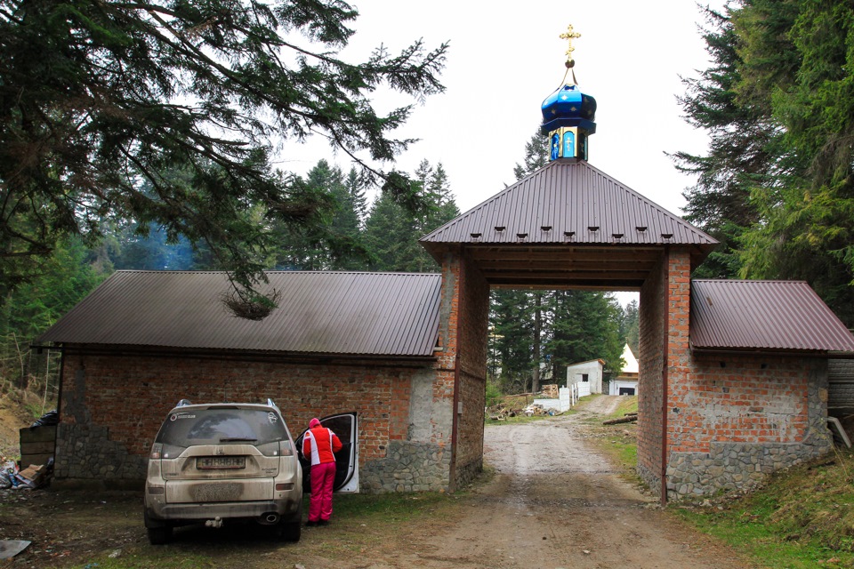 Західна Україна, ч.4: Манявський водоспад 2