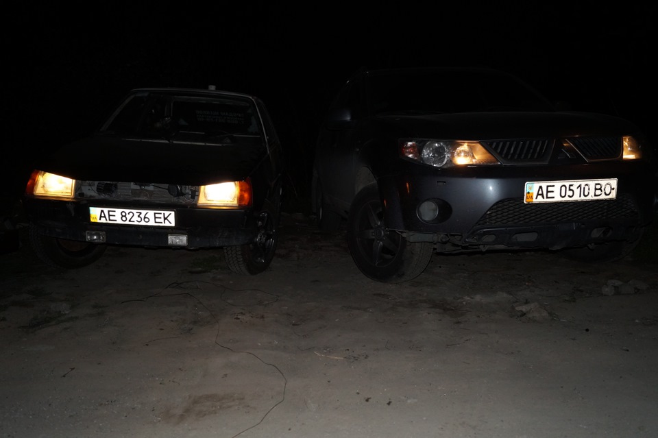 (I-st) Фотосетик Outlander XL VS Tavria 1.3Li SportBack 2