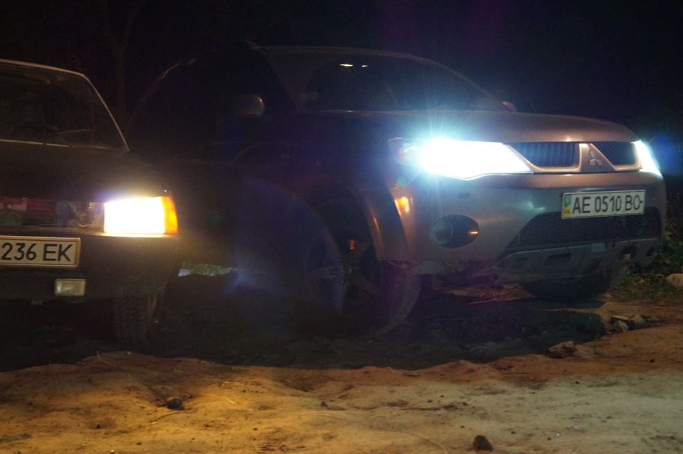 (II-nd) Фотосетик Outlander XL VS Tavria 1.3Li SportBack 2