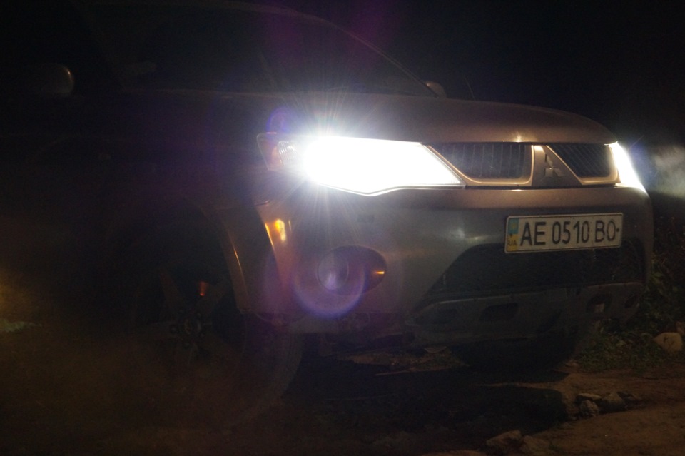 (II-nd) Фотосетик Outlander XL VS Tavria 1.3Li SportBack 4