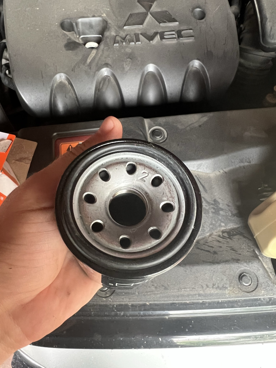 Заміна мастила в двигуні Castrol 5w-30 EDGE 5