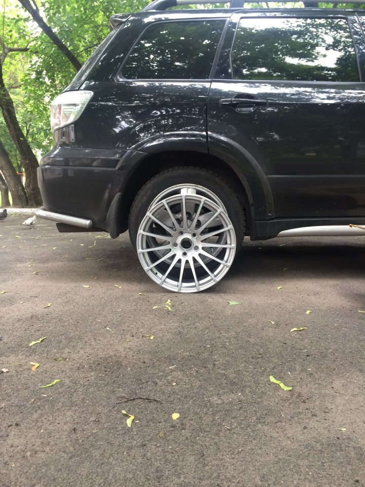 Ну ось помчала R18 1