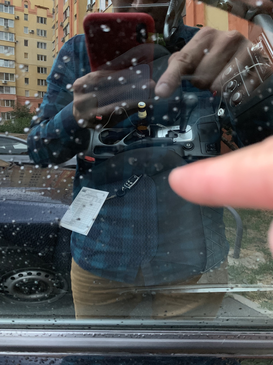 Закрив ключі в машині. 2