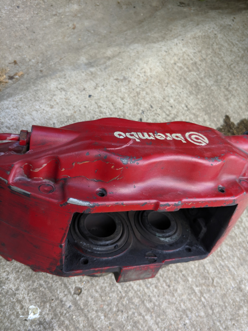 Ревізія передніх 4 поршневих гальмівних супортів Brembo 2