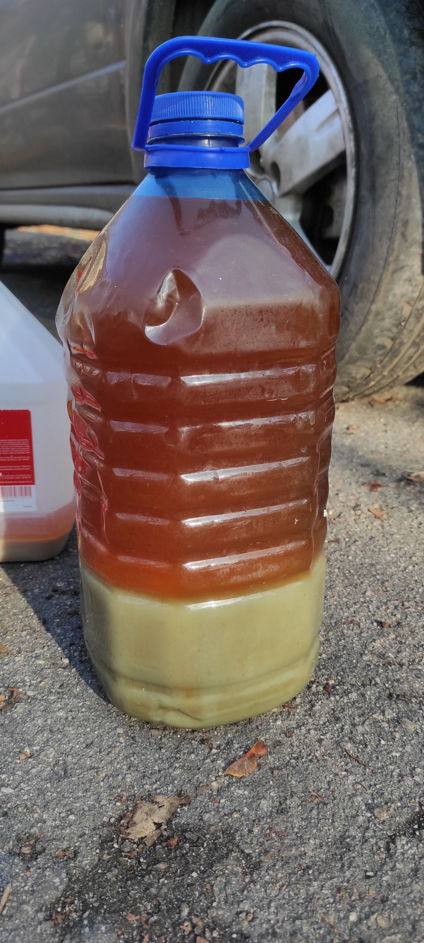 Промивання системи охолодження двома засобами: кислотний KROON OIL та лужний WYNN'S. 😎 3