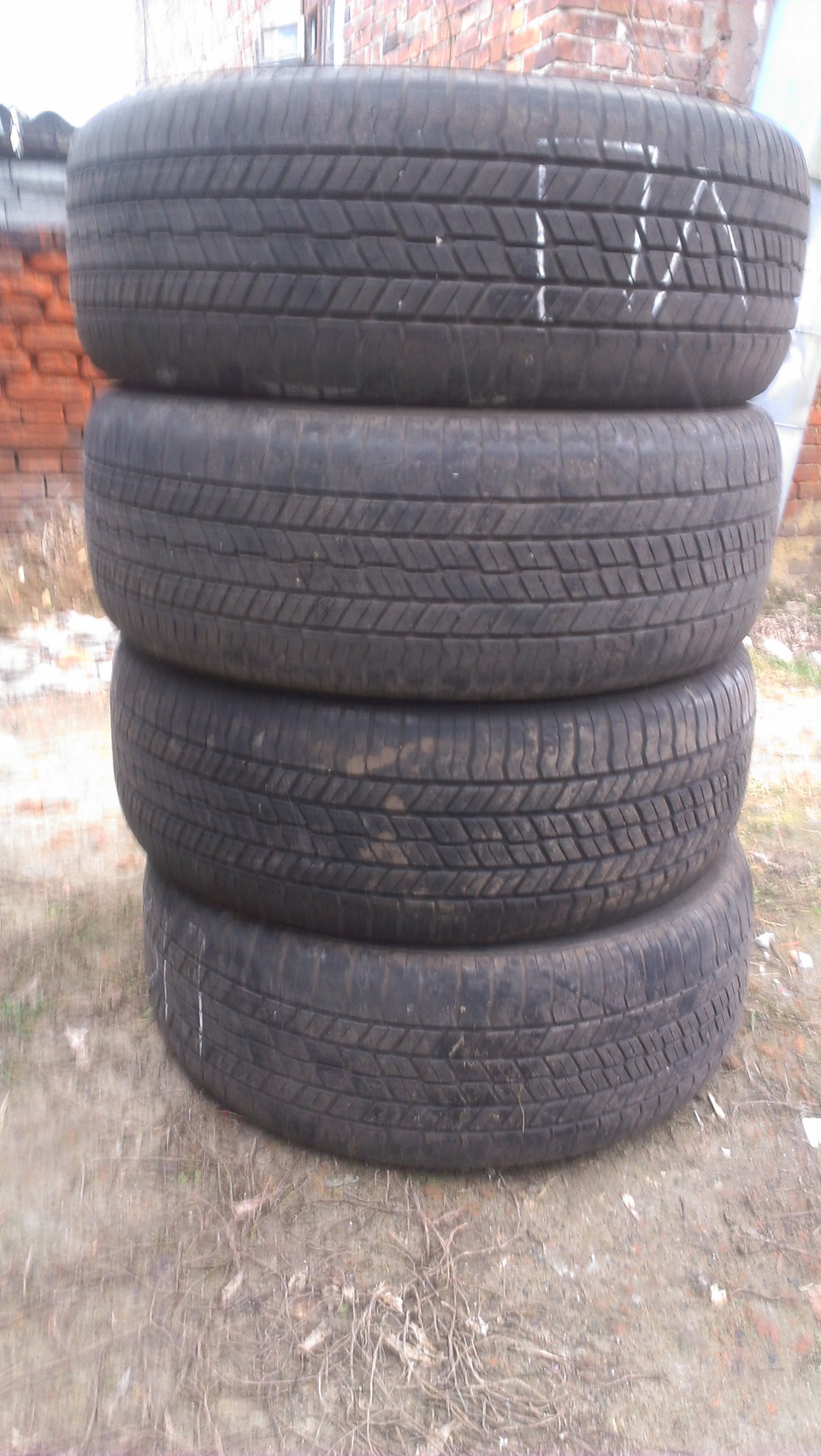 Продам Yokohama Geolandar G035 215/55R17 94V M+S 1