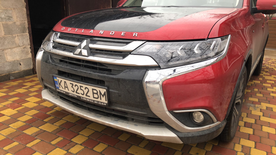 Диски від Outlander PHEV, заміна салону, заміна фар на FULL LED 2
