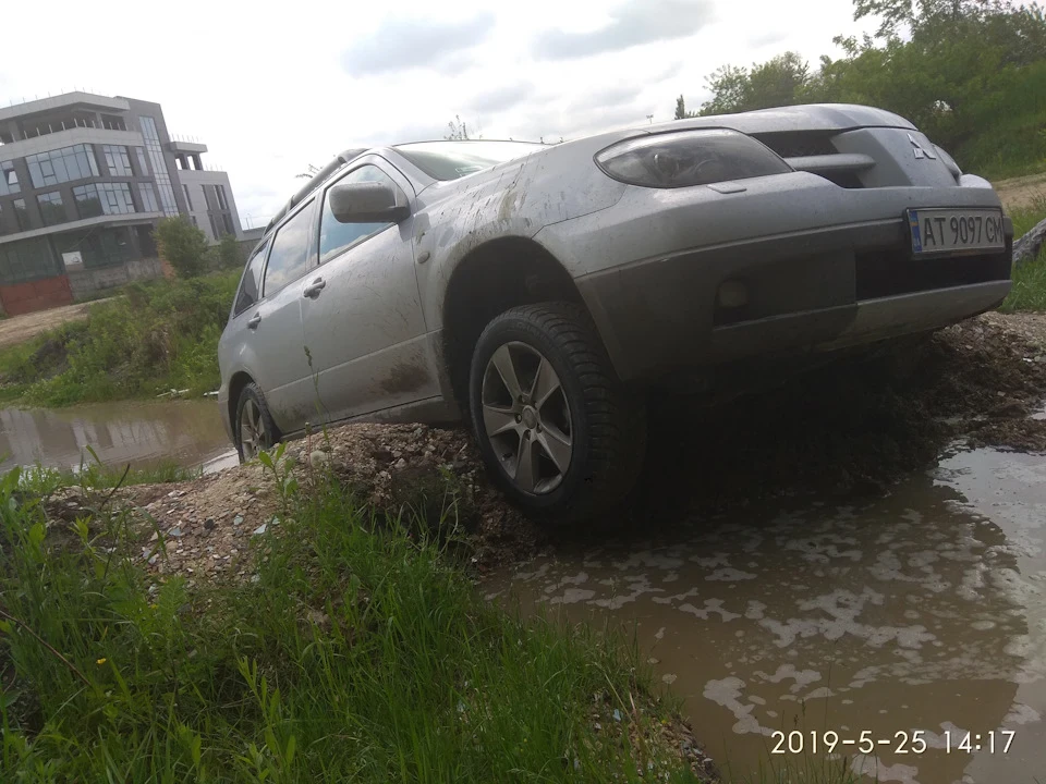 Вода, болото та Аутлендер)