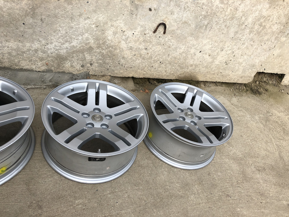 Купив диски R18 із Chrysler. 3