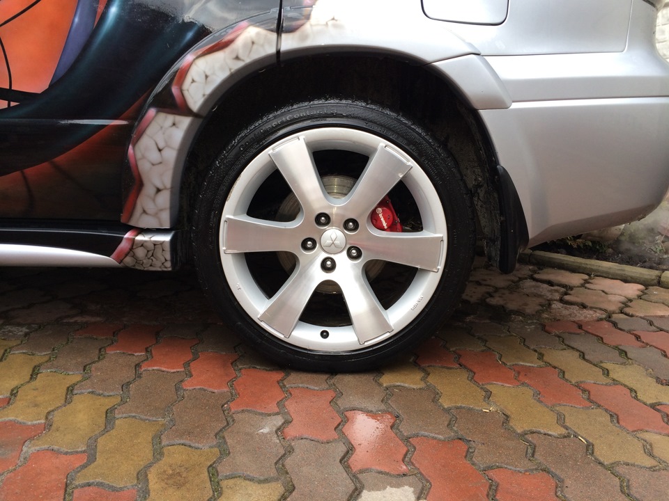 Встановлення задніх гальм Brembo від Evo 9 1