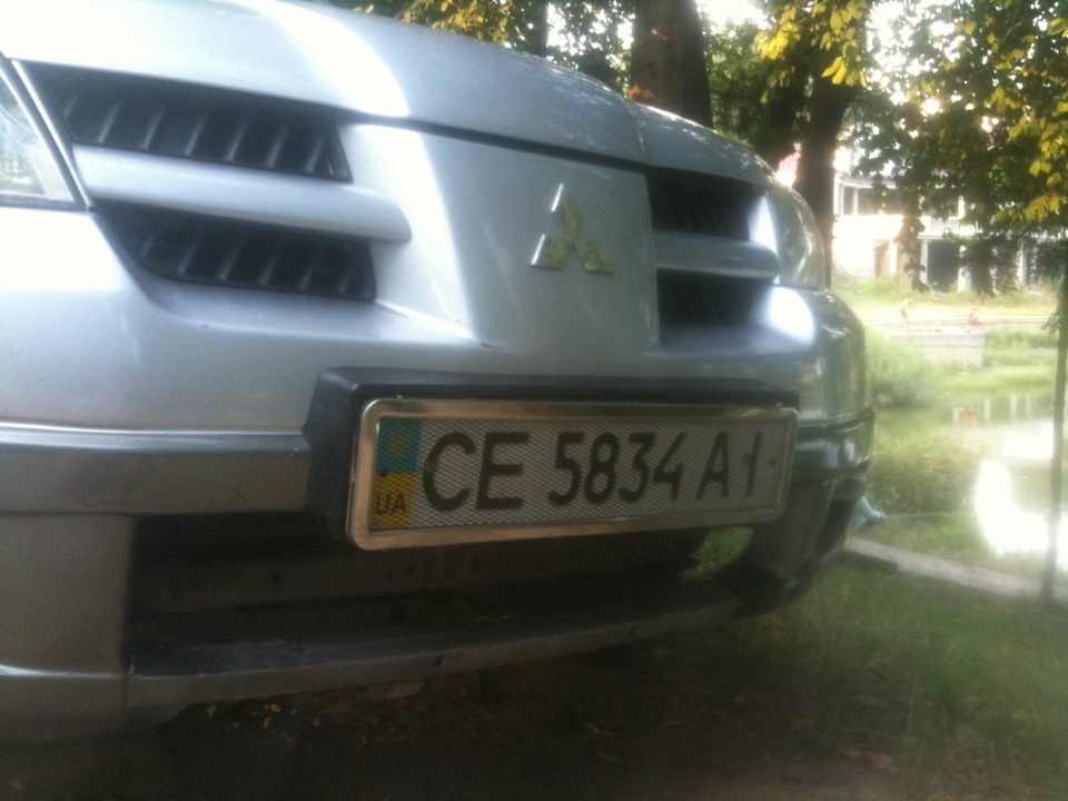 Грати номерних знаків) 3