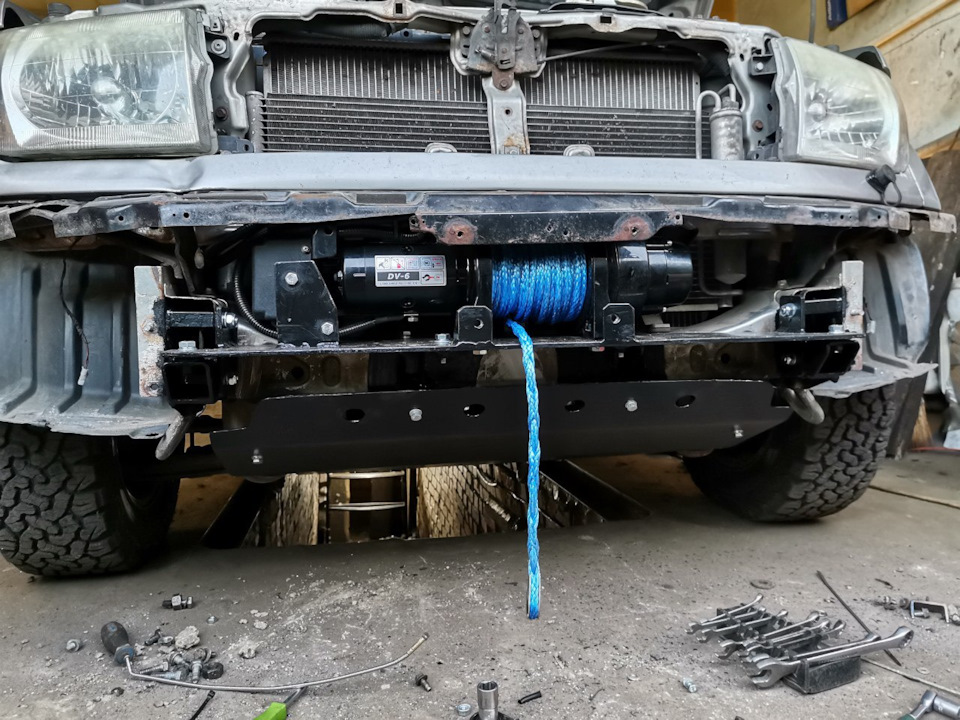 Триб'ють двом рокам 3