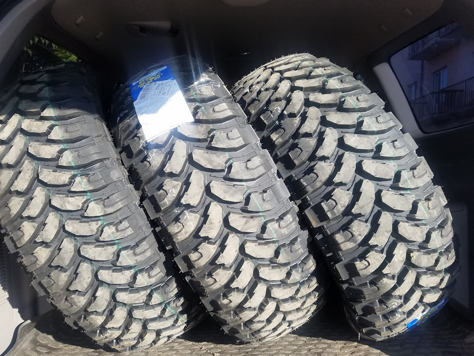 Comforser CF3000 285/70R17 121/118Q 2