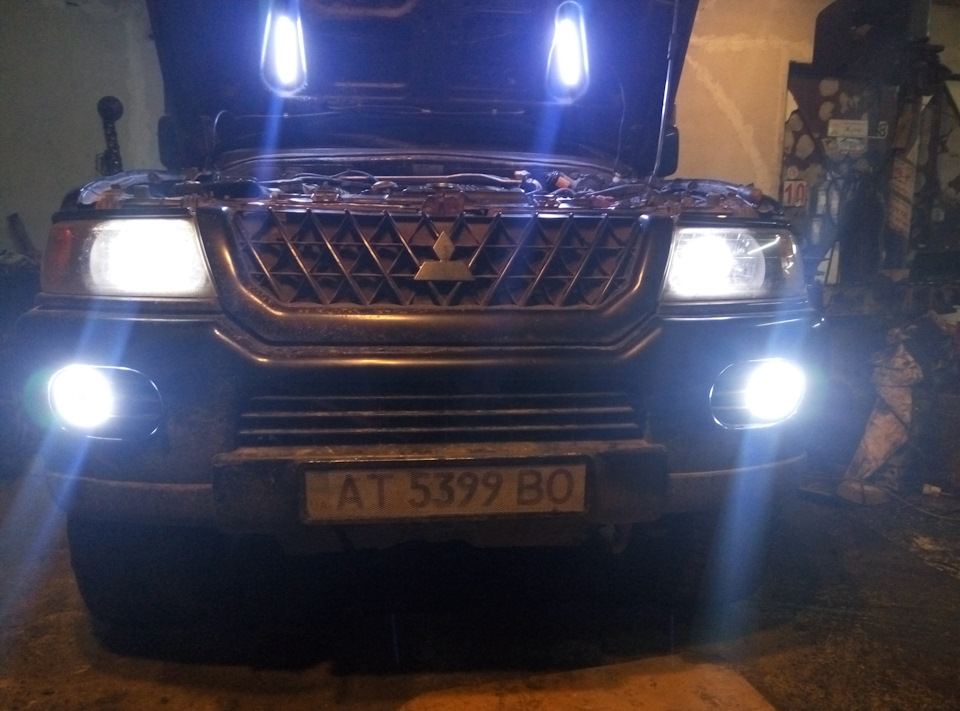 Підсвічування капота 2