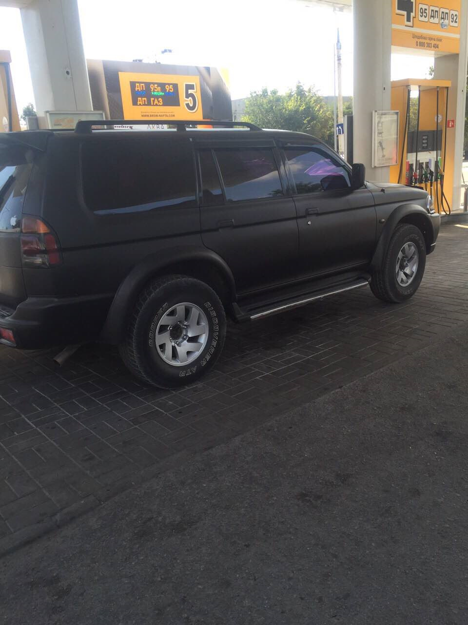 Знайомимося Pajero Sport 3.0 Бензин 3