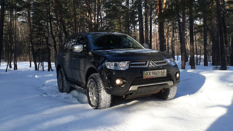 Проставки колісних дисків Vector 5