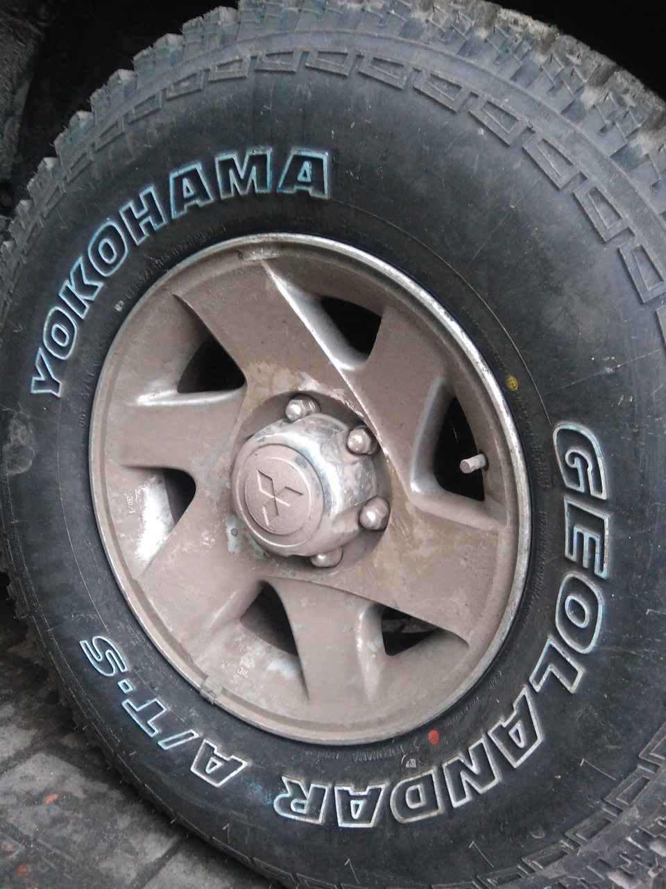 Обновлення шини YOKOHAMA GEOLANDAR A/TS 265/75/16 1
