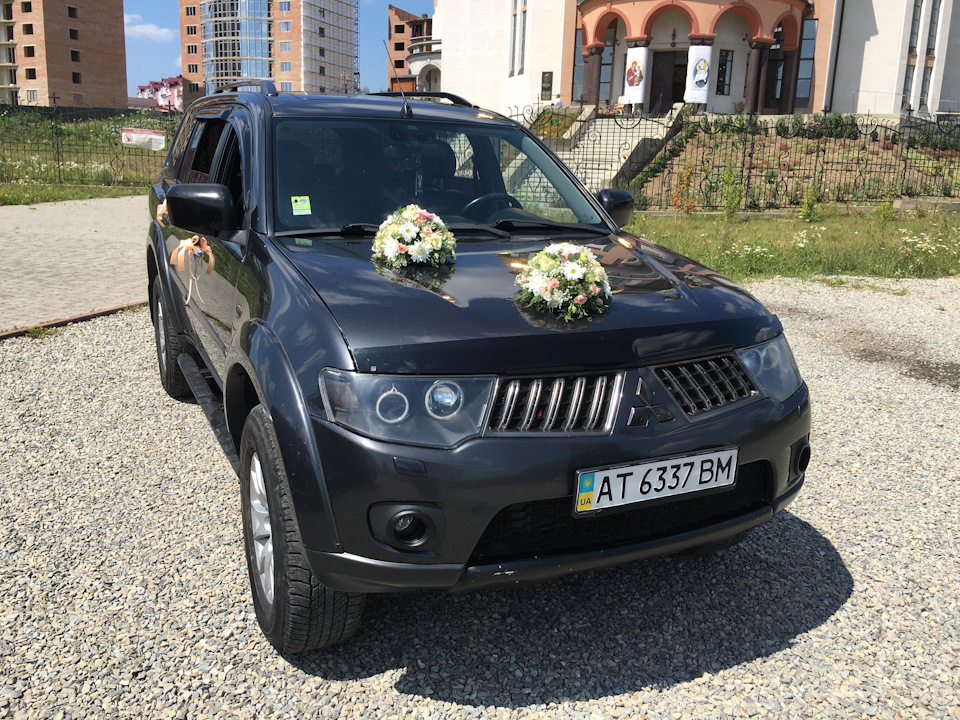 А у нас у клубі весілля 2