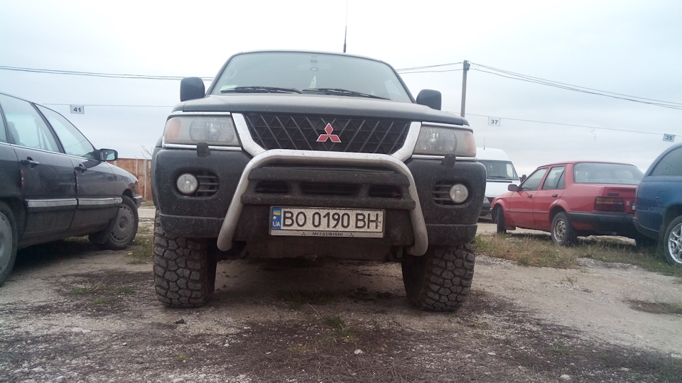 Кенгурятник 4